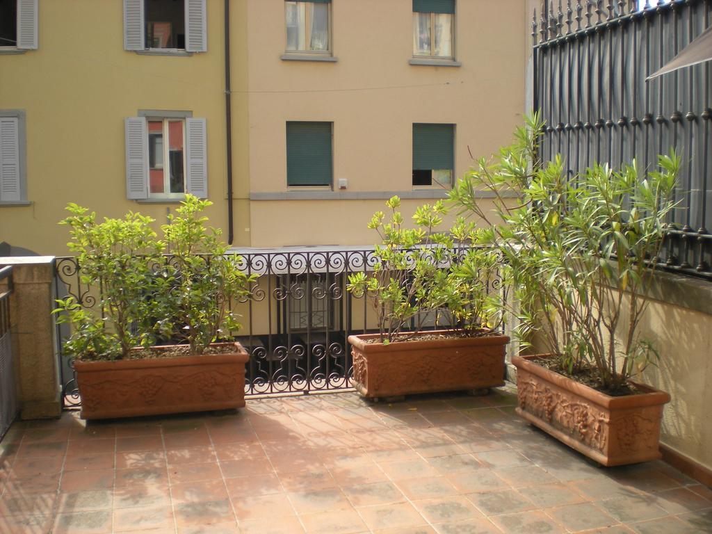 Apartamento La Terrazza Del Centro Bérgamo Exterior foto