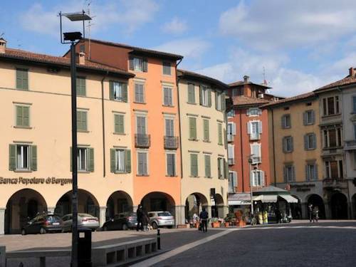 Apartamento La Terrazza Del Centro Bérgamo Exterior foto